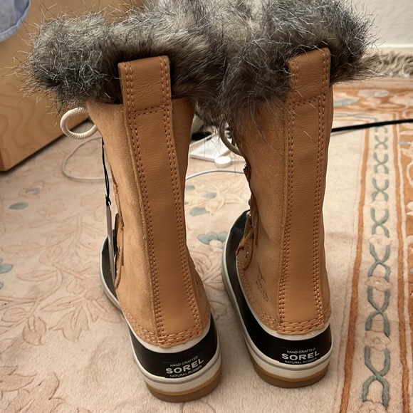 Sorel Joan of Arctic Winter Boots NWT - Picture 4 of 6